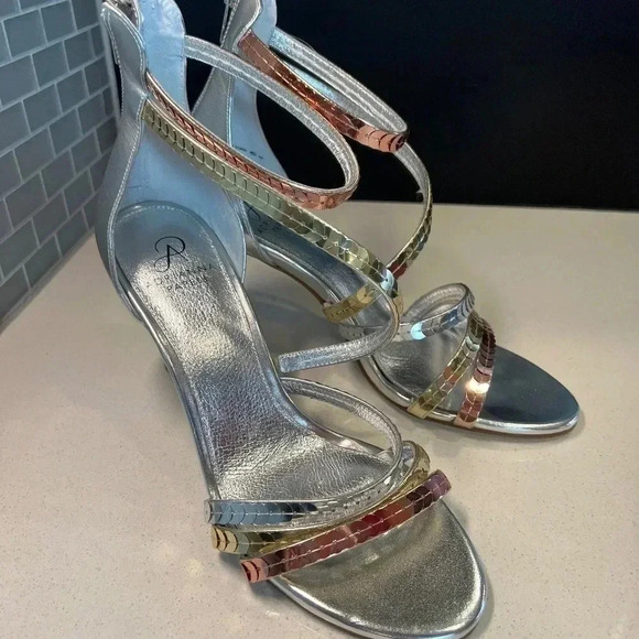NEW Elegant size 10 heels (3”) brand Adrianna Parell - Picture 1 of 10